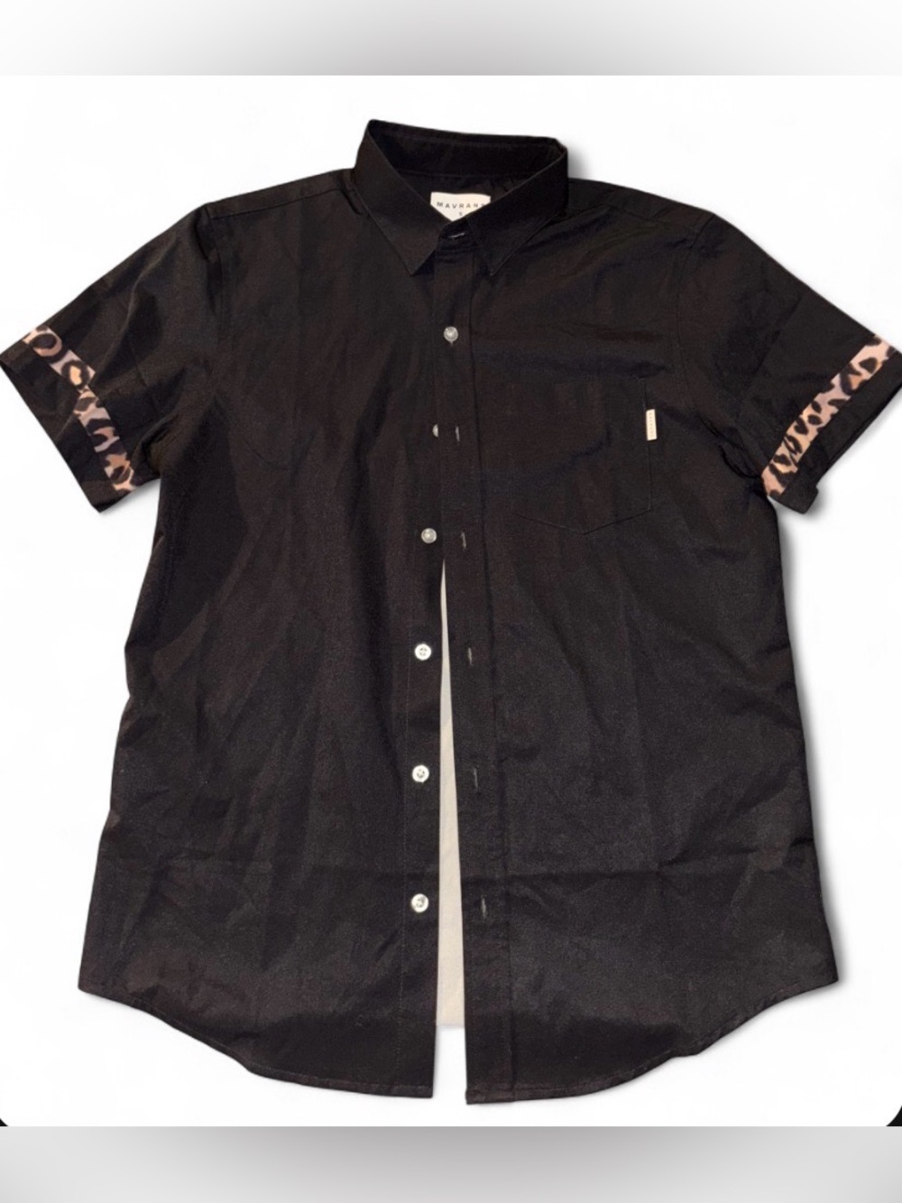 Mavrans Casual Button Down Short Sleeve Summer Vacation Cheetah Arm Top Small